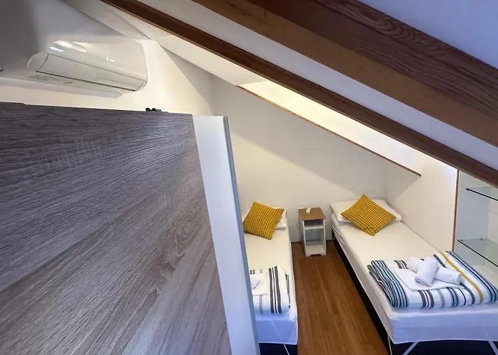 ホステル ホステル スプリト スプリト