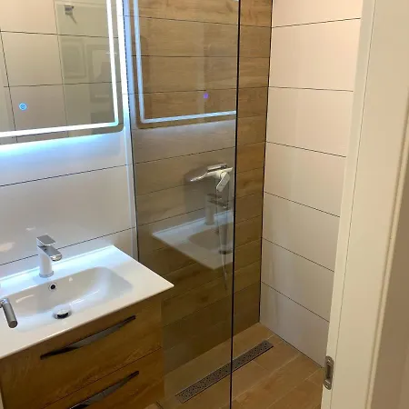 بيت شباب Hostel Split *