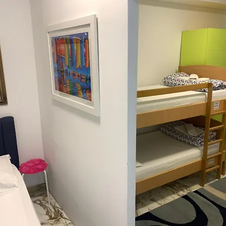 Hostel Split بيت شباب