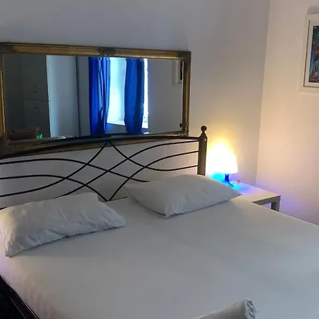 بيت شباب Hostel Split *