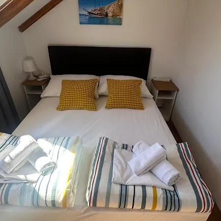 斯普利特旅馆 旅馆 *